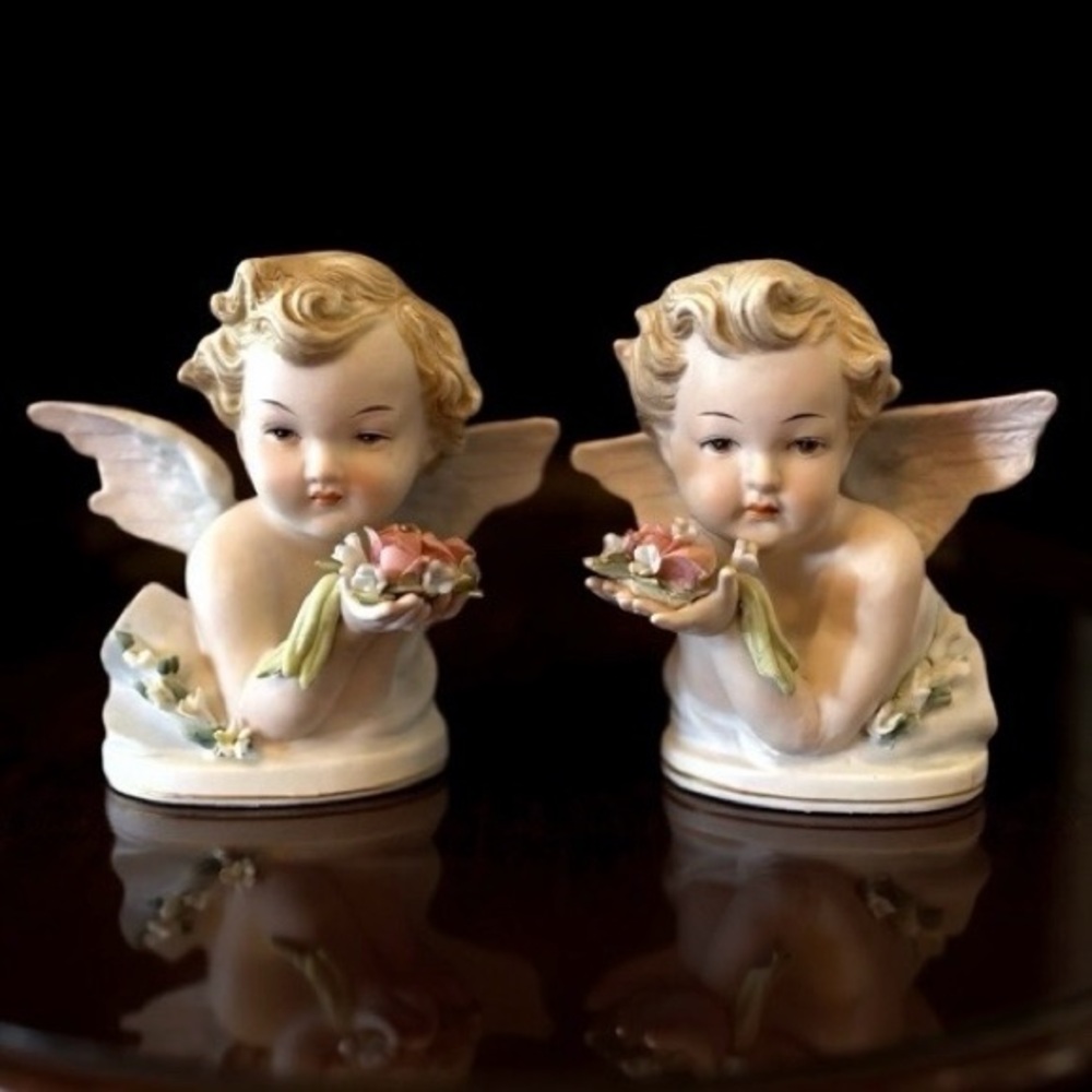 Charming Vintage Lefton Hand-Painted Cherub Figurines – 4.5” Tall